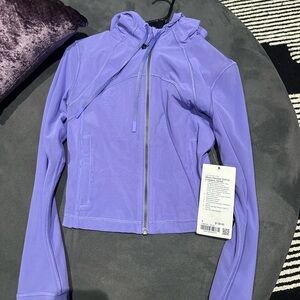 Brand new with tags lululemon size 4 jacket mesh define